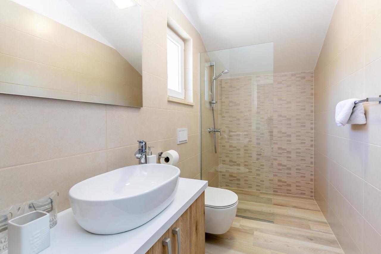 Holiday House San Michele Vrh  외부 사진