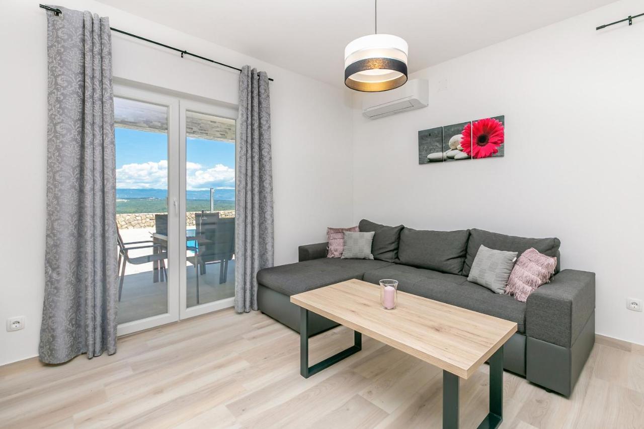 Holiday House San Michele Vrh  외부 사진